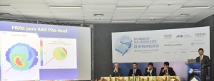 Dr Vinicius Coral Ghanem palestrando no Congresso SulBrasileiro Julho 2022